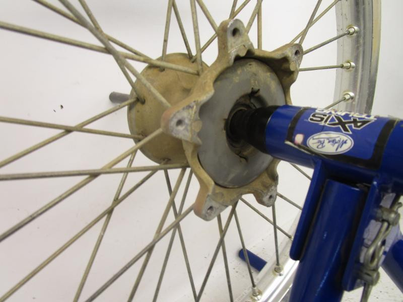 91 Suzuki RMX250 Front Wheel Rim 21x1.6